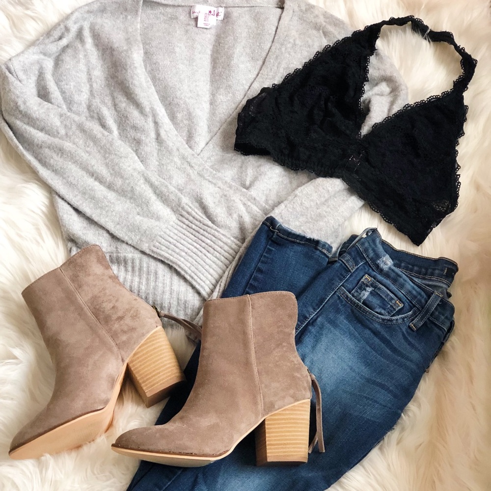 Grey sweater